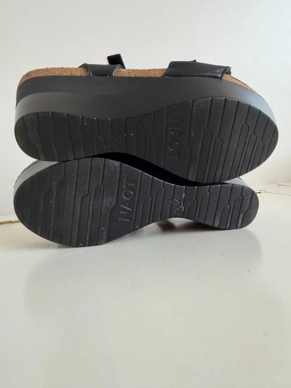 Naot Pixie Black Beige Leather Comfort Wedge Sandals EU 36